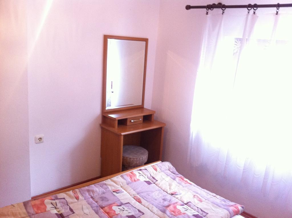 Apartmani Cempres Senj Senj  Værelse billede